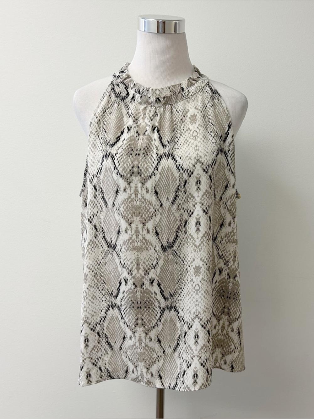Apt 9 • Snakeskin Tank with Yellow Stripe